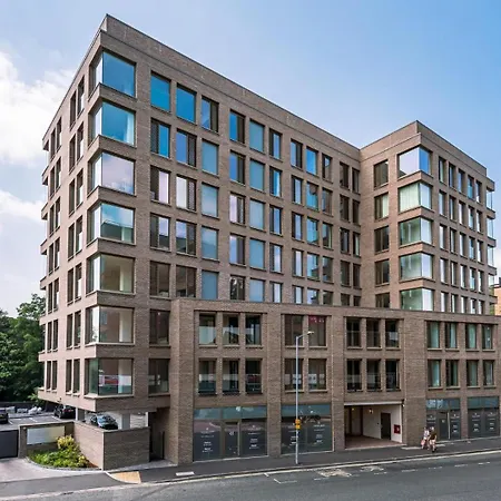 شقة River & Castle At Ryedale House يورك